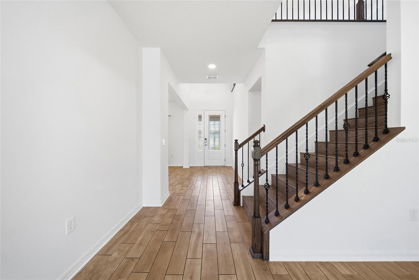 7824 NOTCHED PINE BEND
