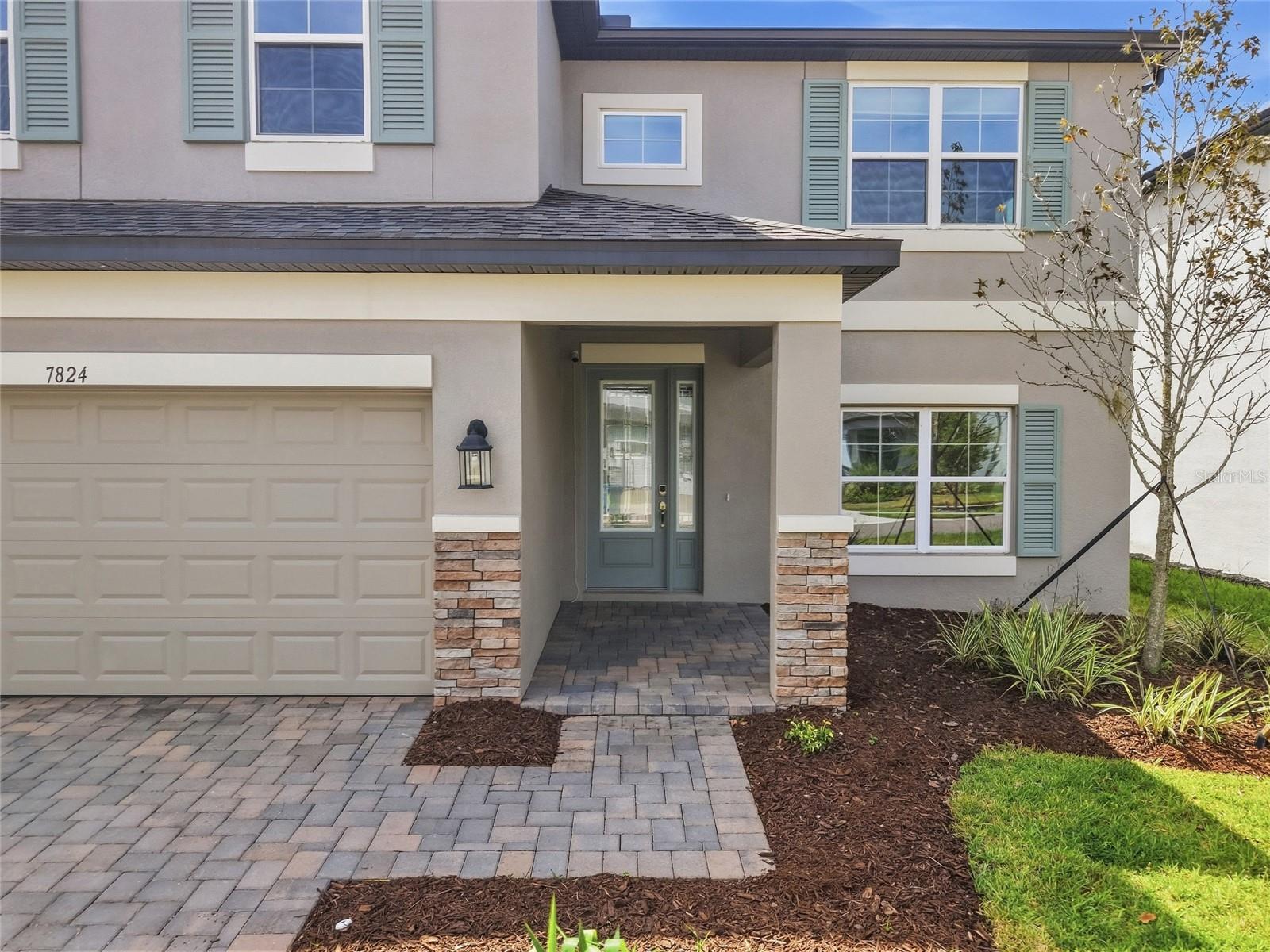 7824 NOTCHED PINE BEND