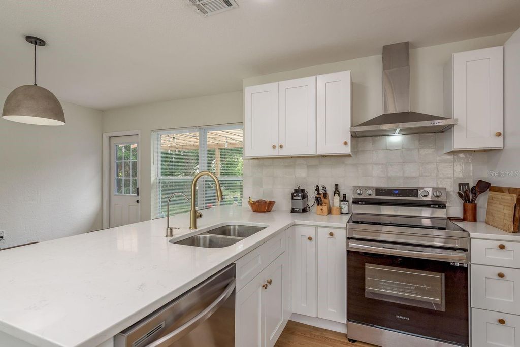 Photo of 4327 4th Avenue S, St Petersburg, FL 33711 (MLS # TB8438433)