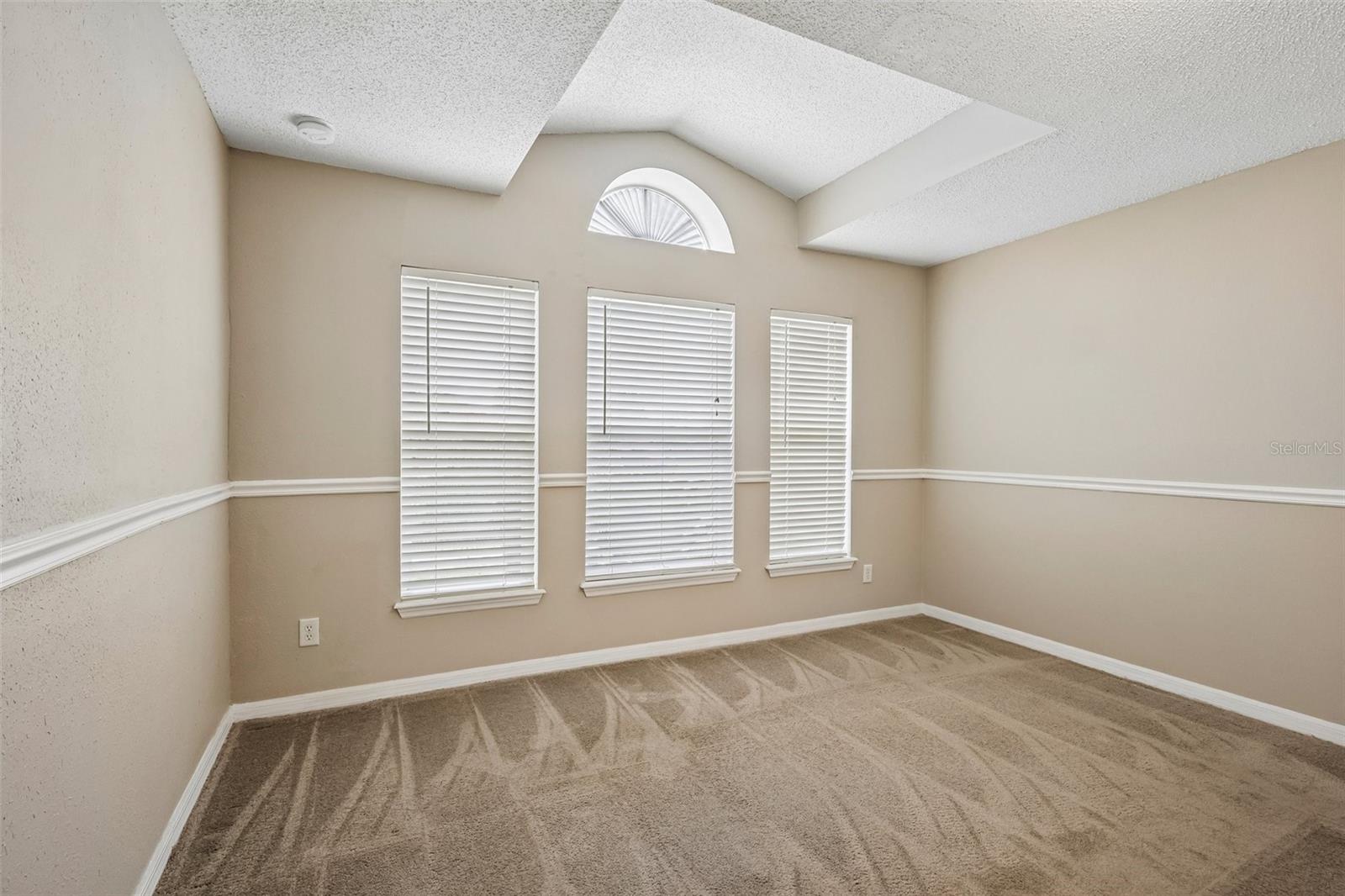 ENCLAVE - Residential