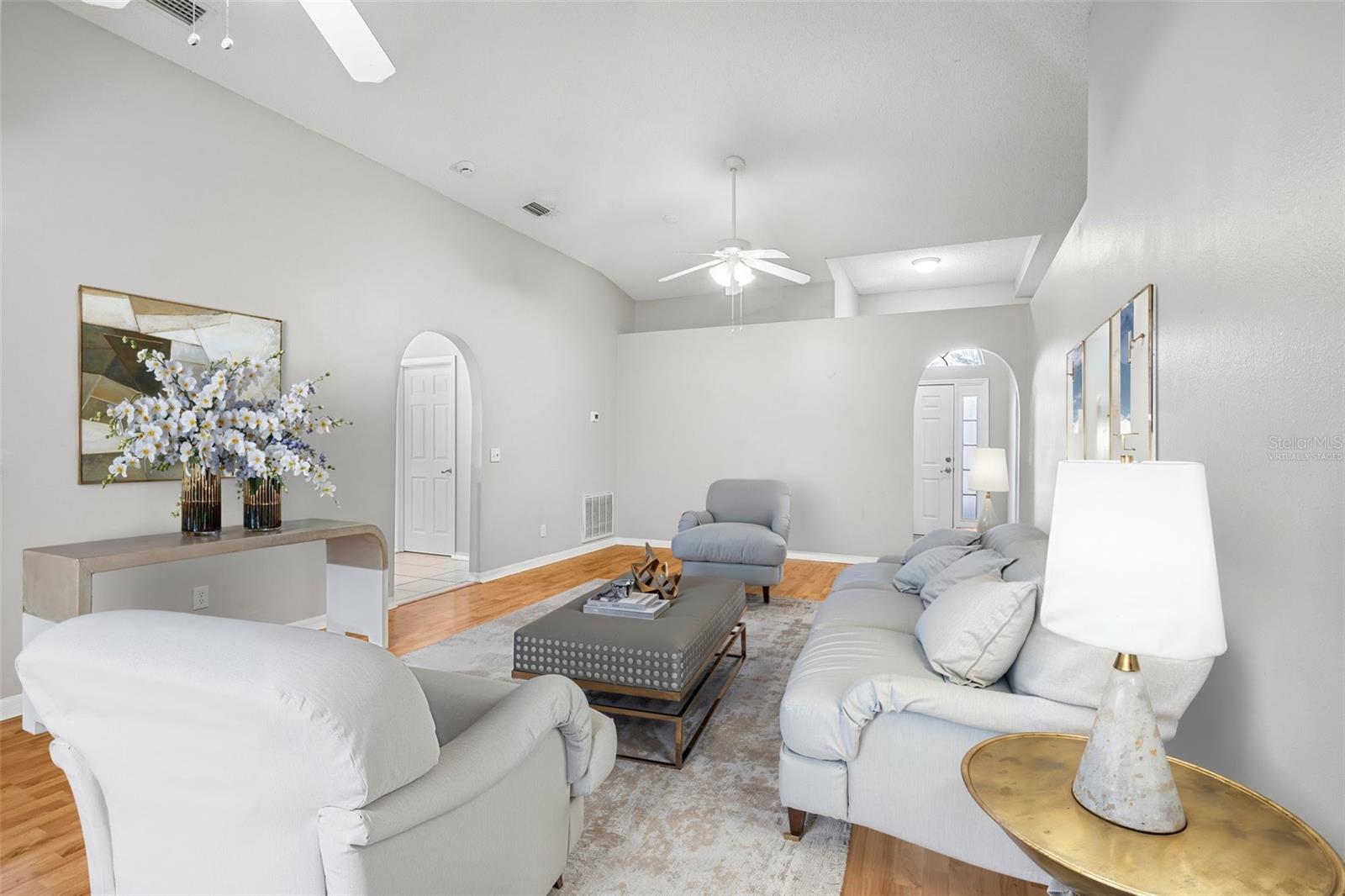 ENCLAVE - Residential