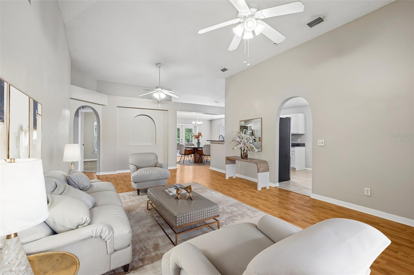 ENCLAVE - Residential