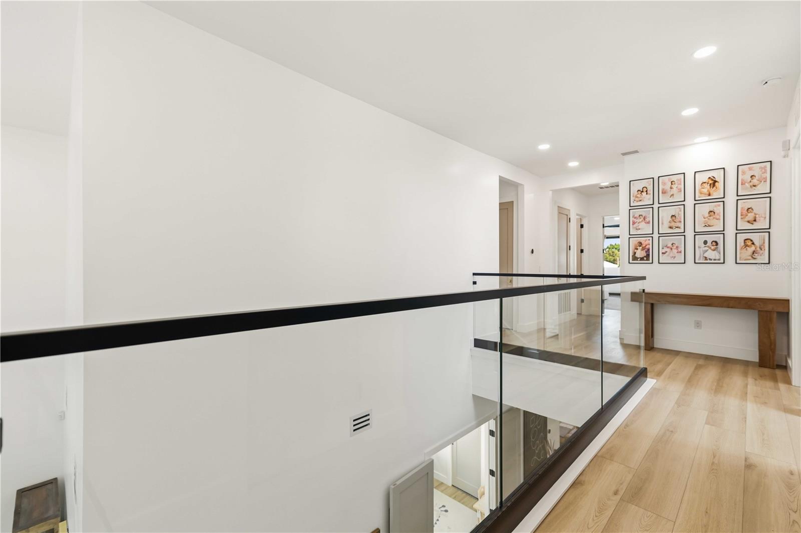 MORRISON COURT - Residential