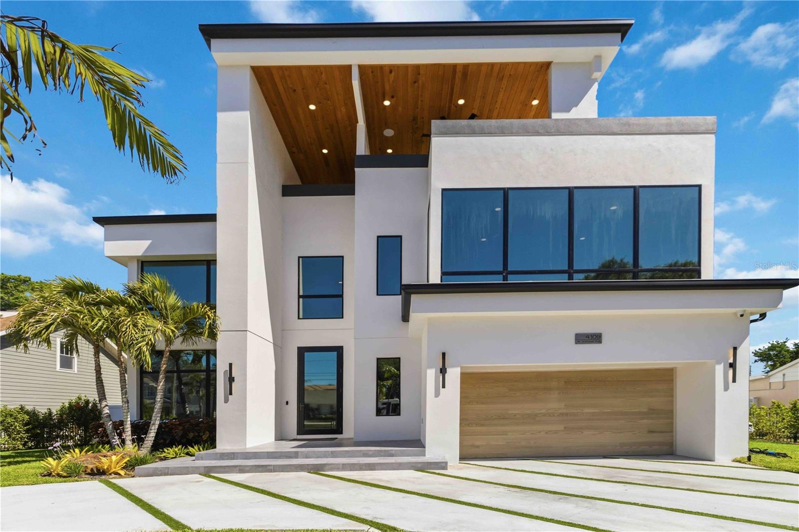 MORRISON COURT - Residential