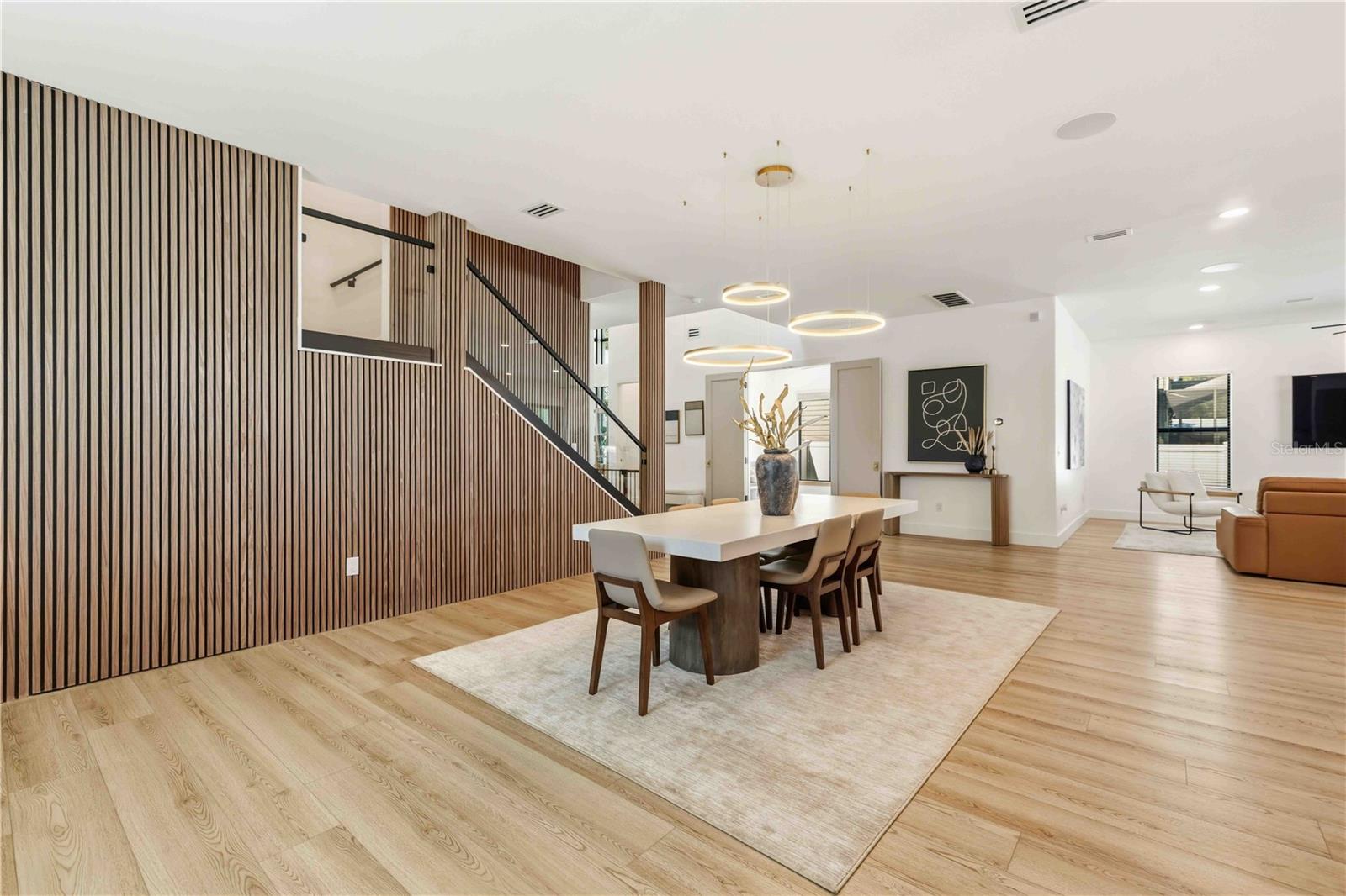 MORRISON COURT - Residential