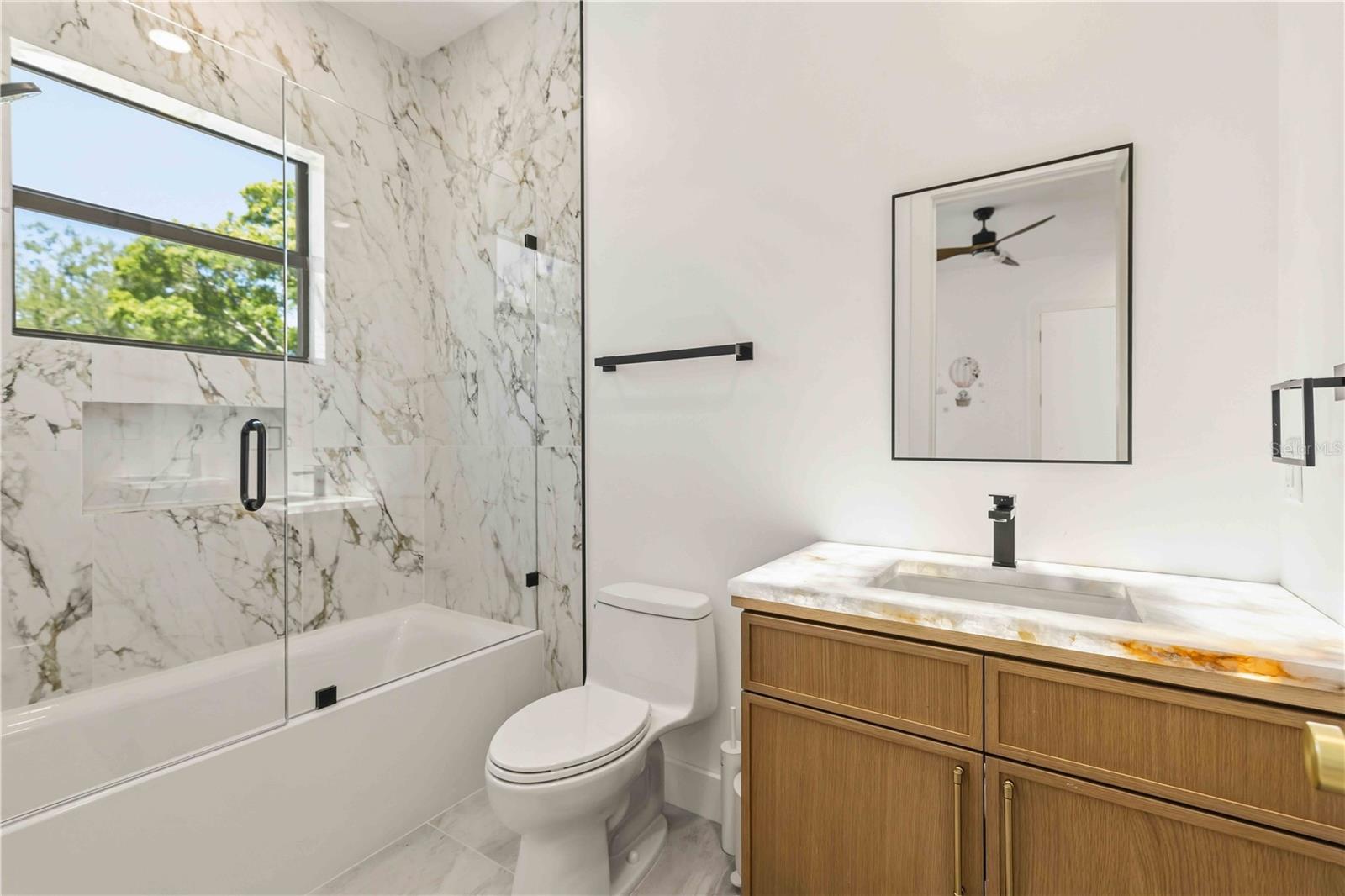 MORRISON COURT - Residential