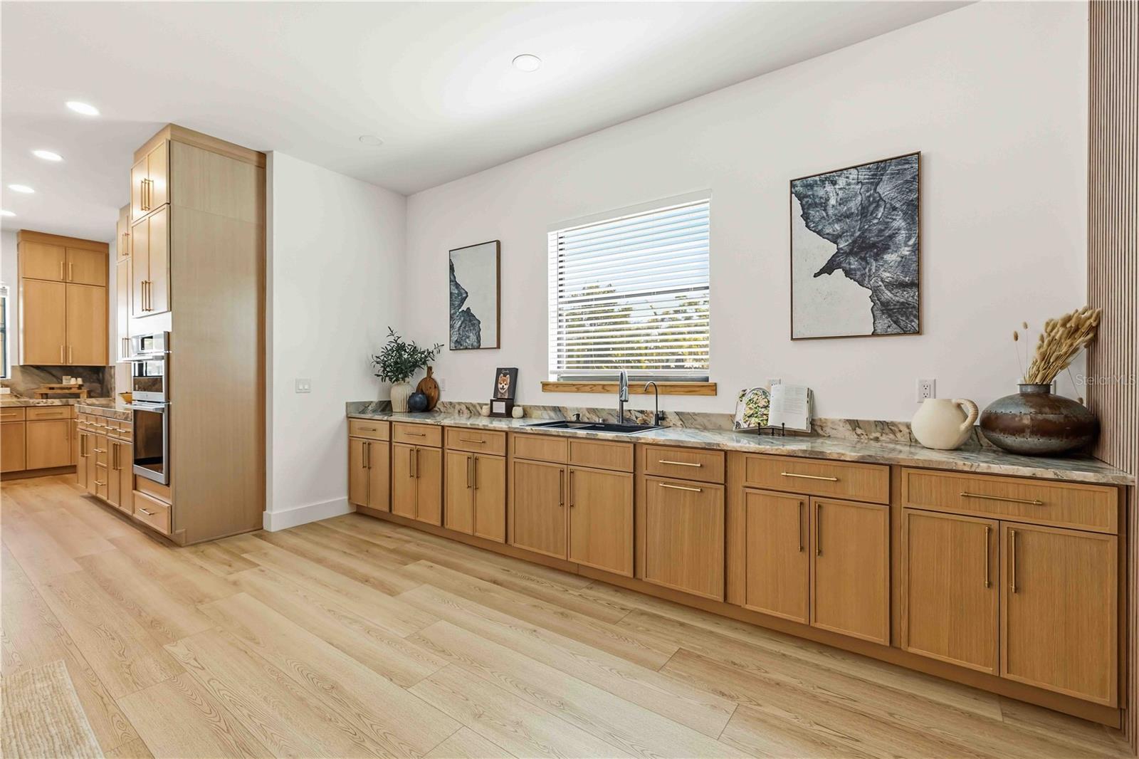 MORRISON COURT - Residential