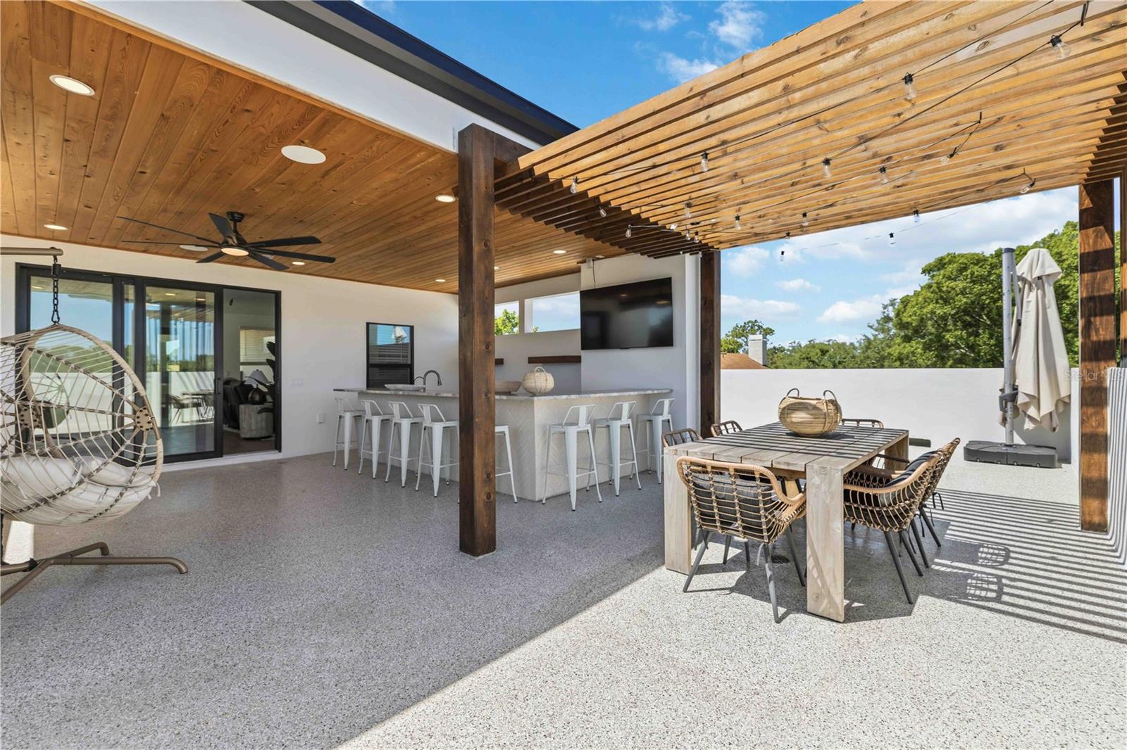 MORRISON COURT - Residential