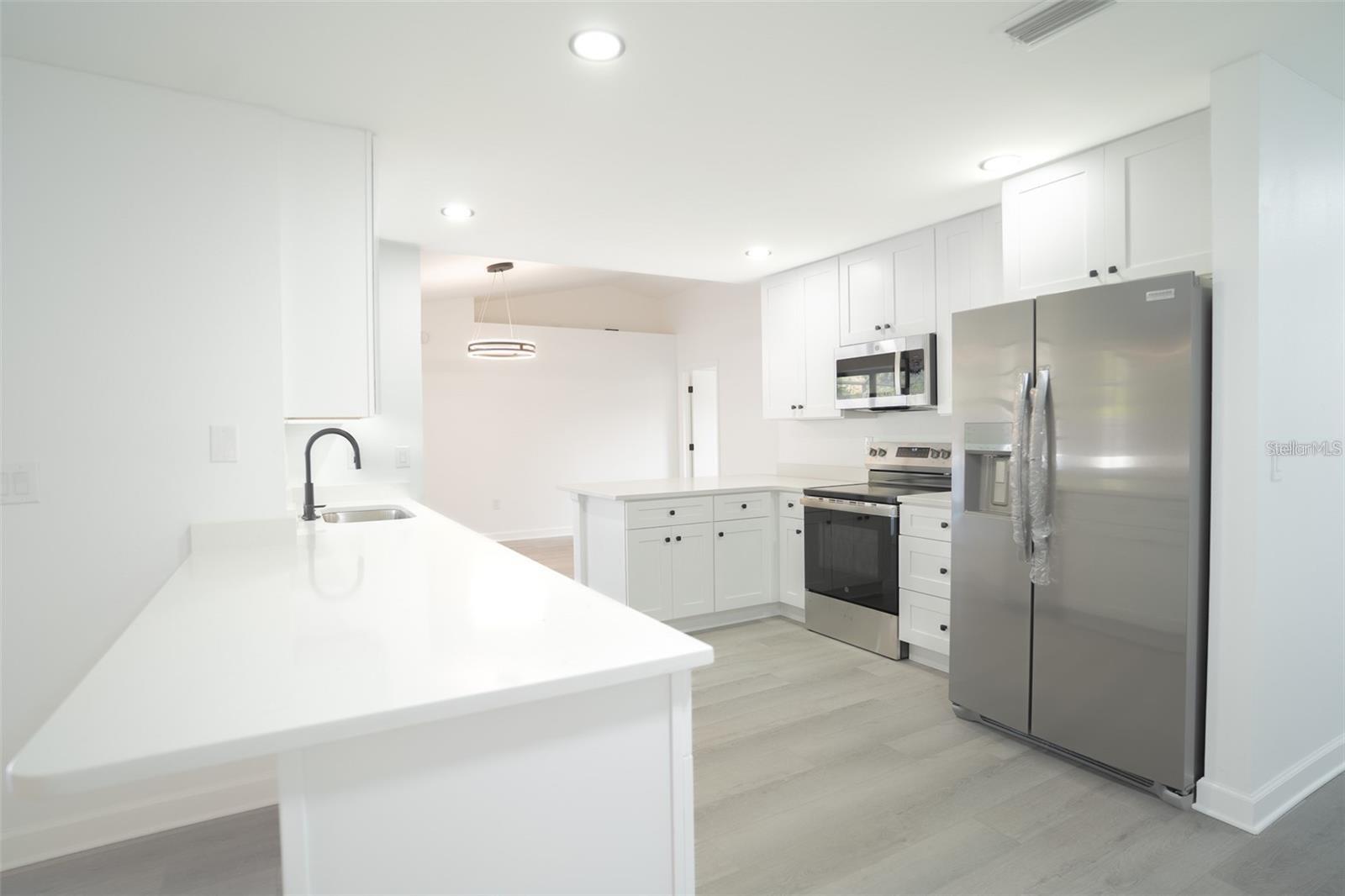 BERRYHILL - Residential Lease