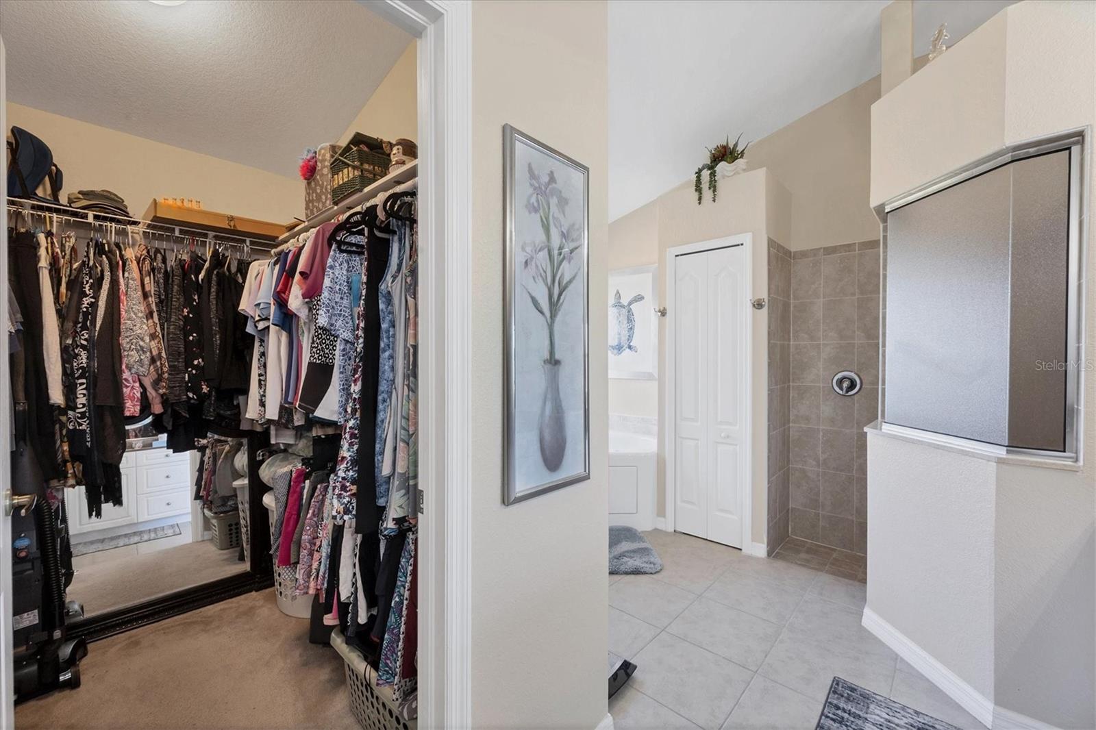 ROTONDA WEST PINE VALLEY - Residential