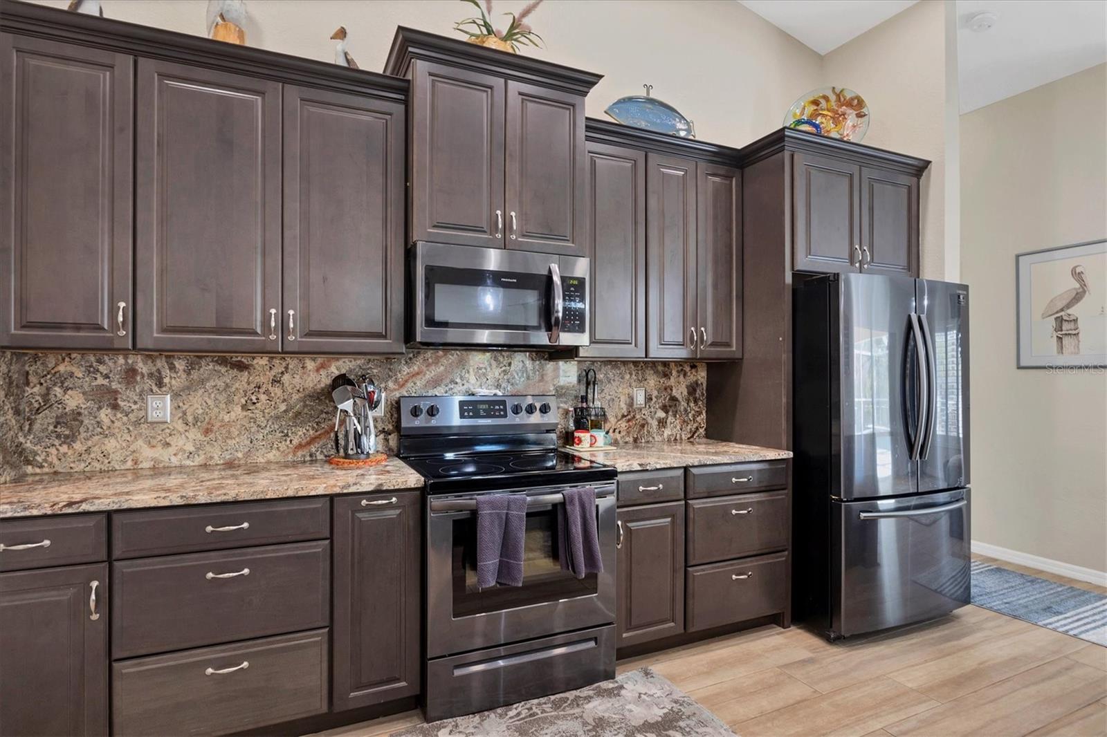 ROTONDA WEST PINE VALLEY - Residential