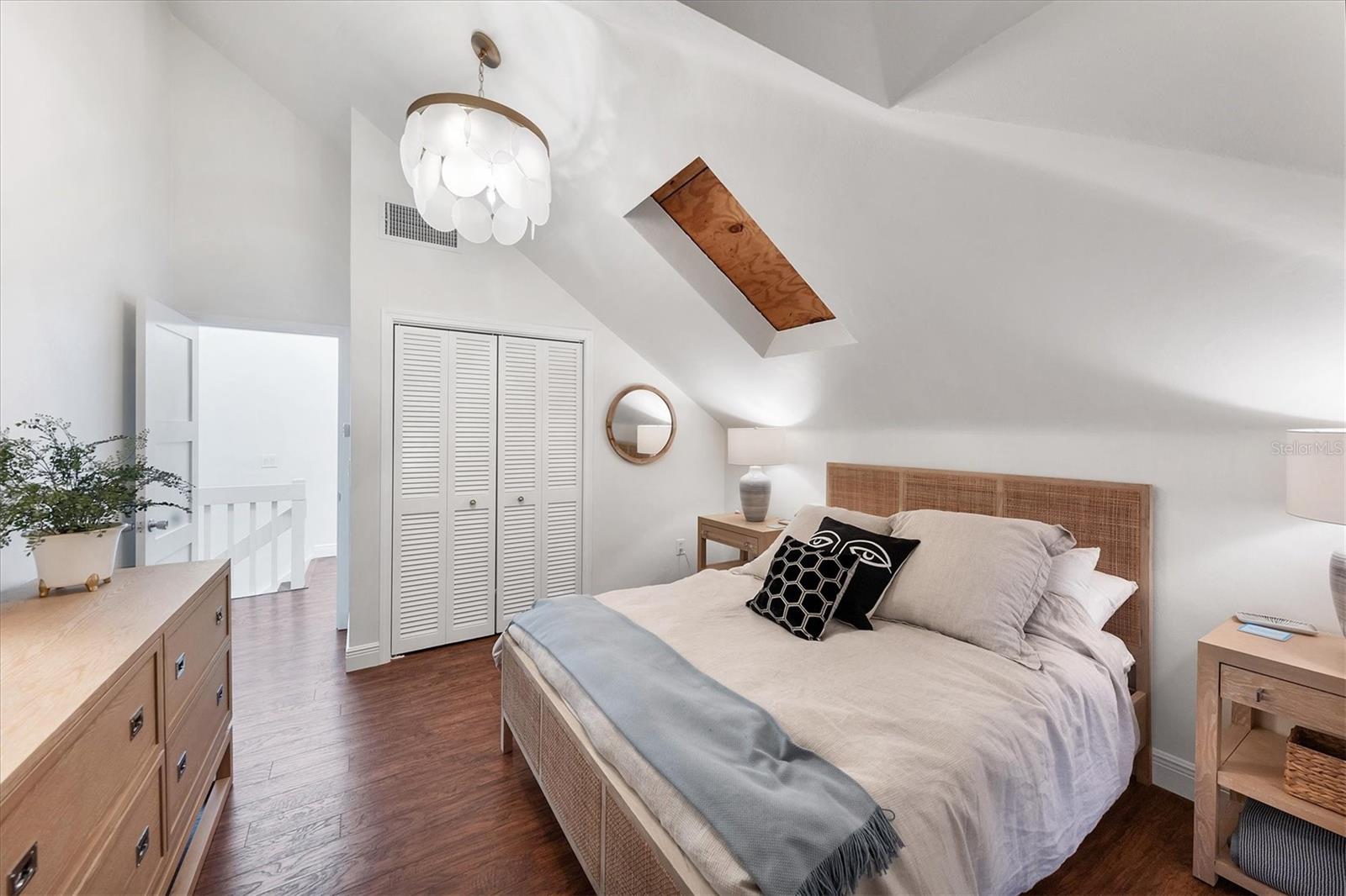 HARBOR DRIVE WATERWAYS - Residential