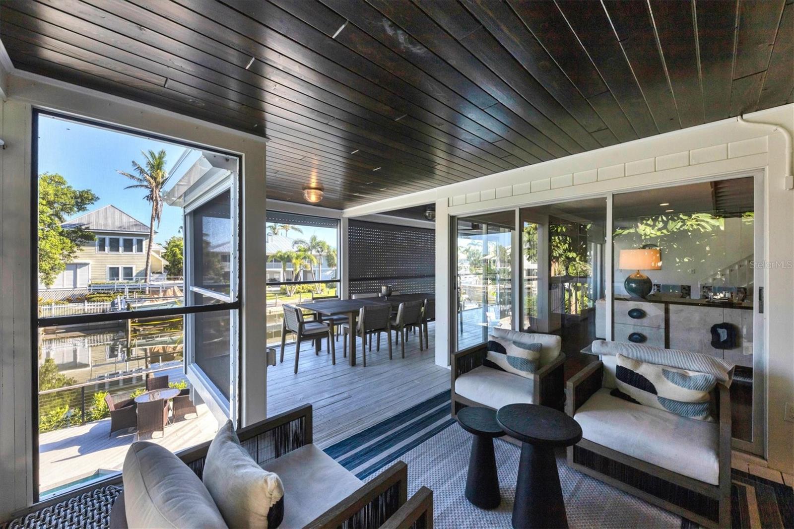 HARBOR DRIVE WATERWAYS - Residential