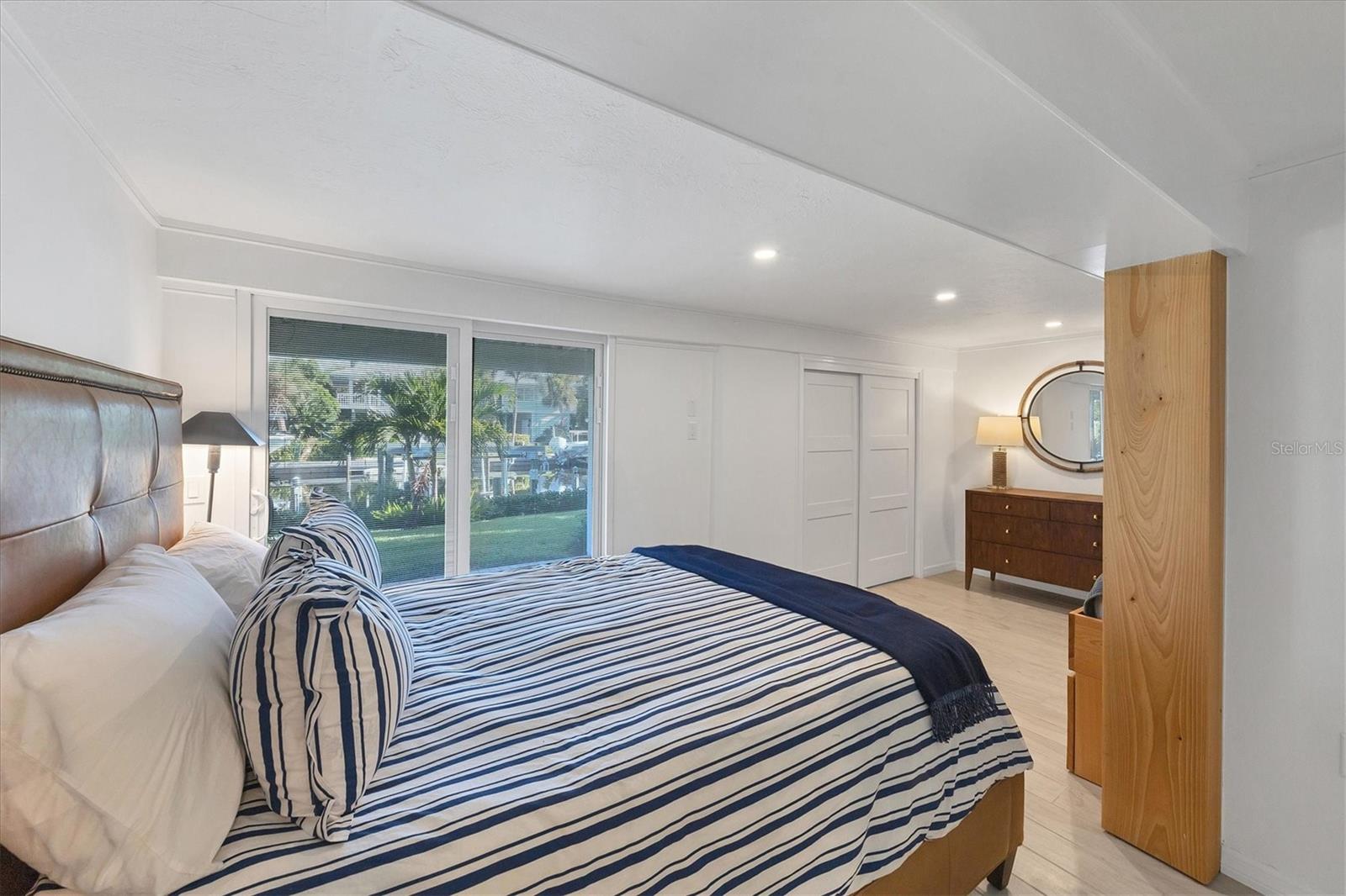 HARBOR DRIVE WATERWAYS - Residential