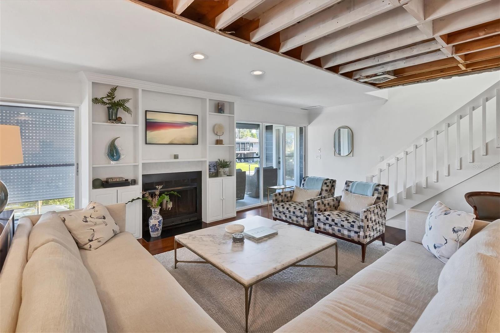 HARBOR DRIVE WATERWAYS - Residential