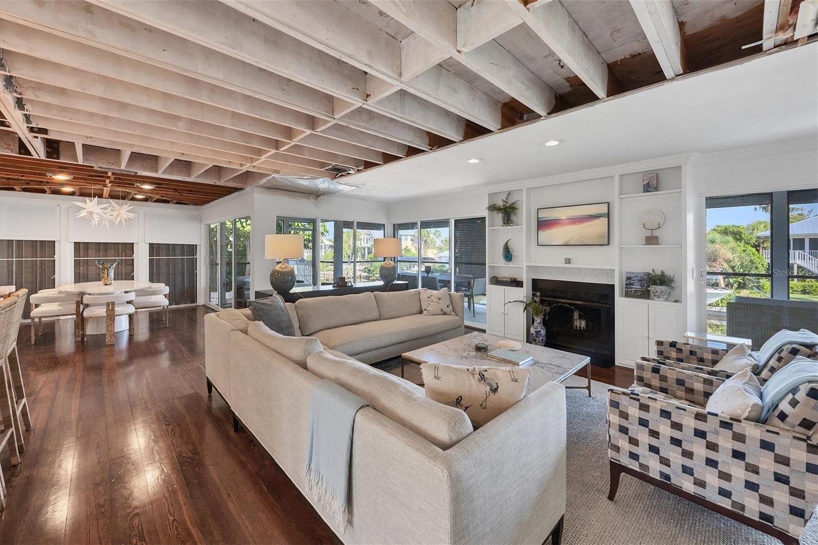 HARBOR DRIVE WATERWAYS - Residential