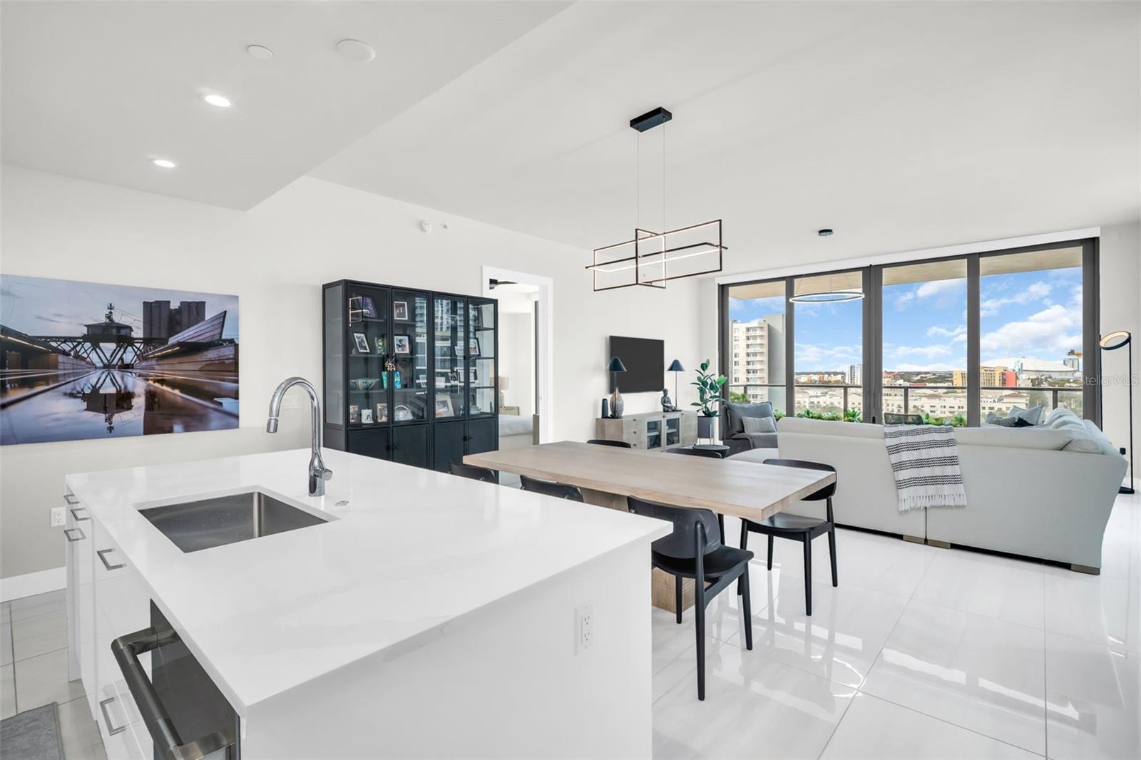 SALTAIRE CONDO - Residential