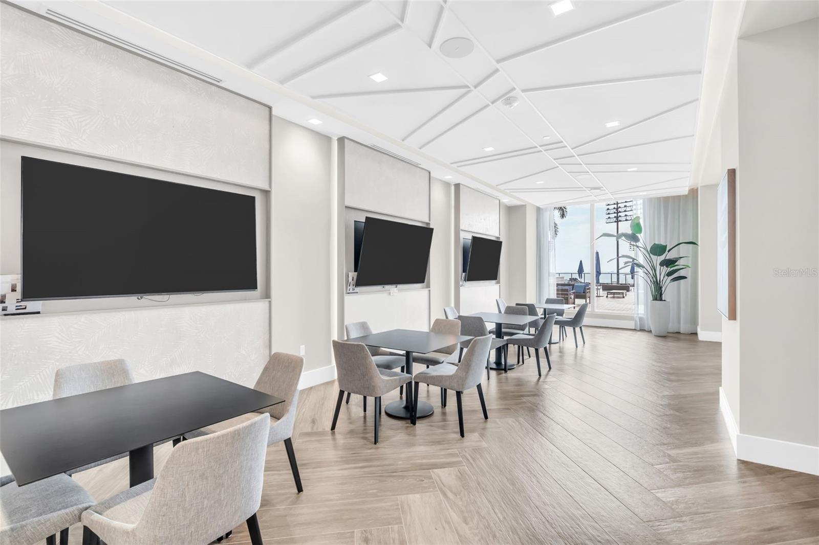 SALTAIRE CONDO - Residential