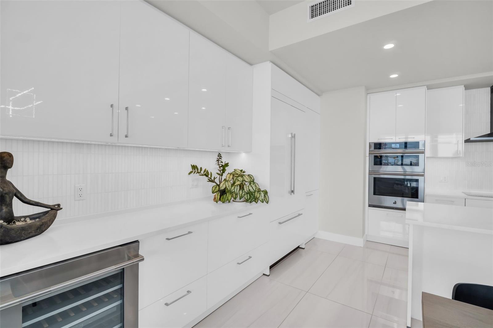 SALTAIRE CONDO - Residential