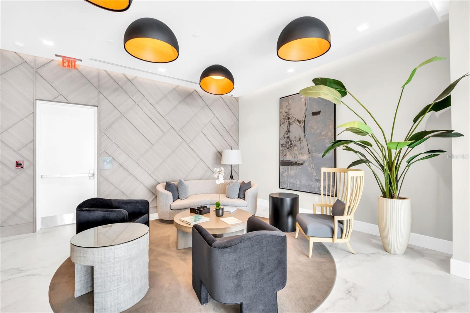 SALTAIRE CONDO - Residential