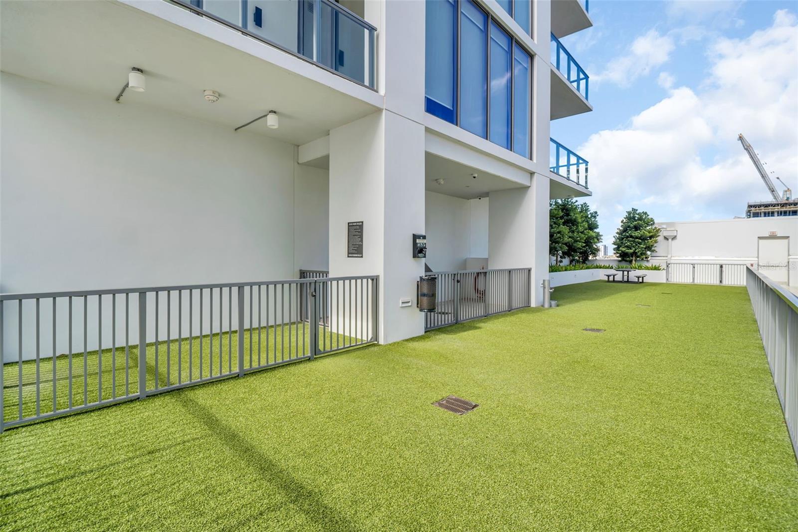 SALTAIRE CONDO - Residential