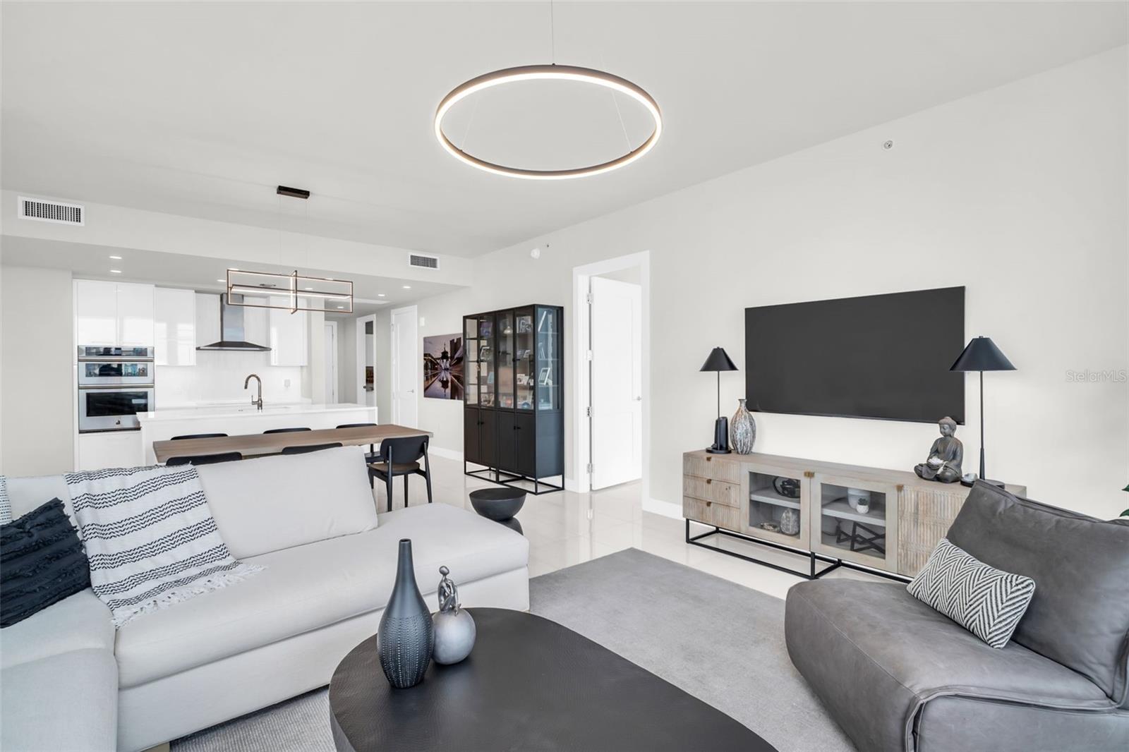 SALTAIRE CONDO - Residential