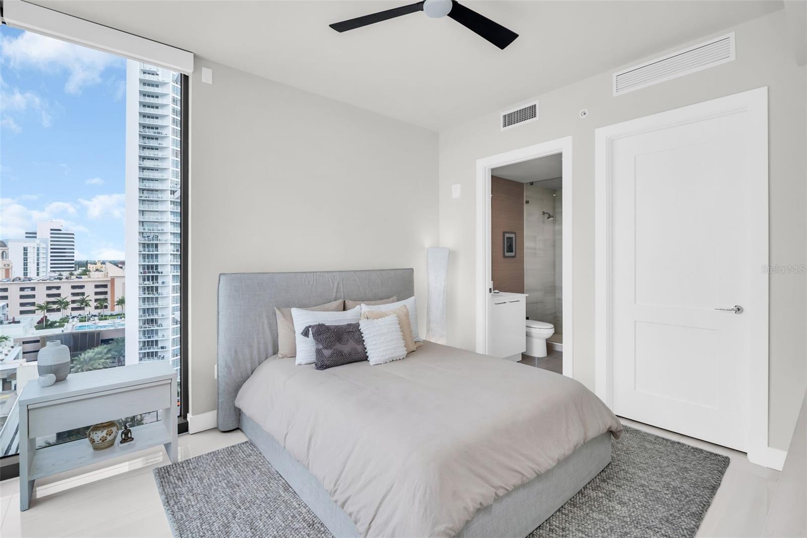 SALTAIRE CONDO - Residential