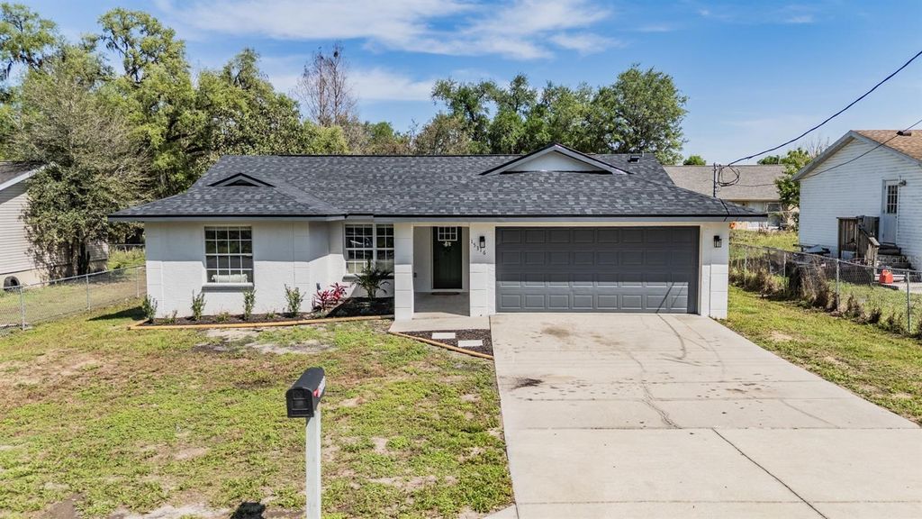 Photo of 15316 17th Street, Dade City, FL 33523 (MLS # TB8486468)