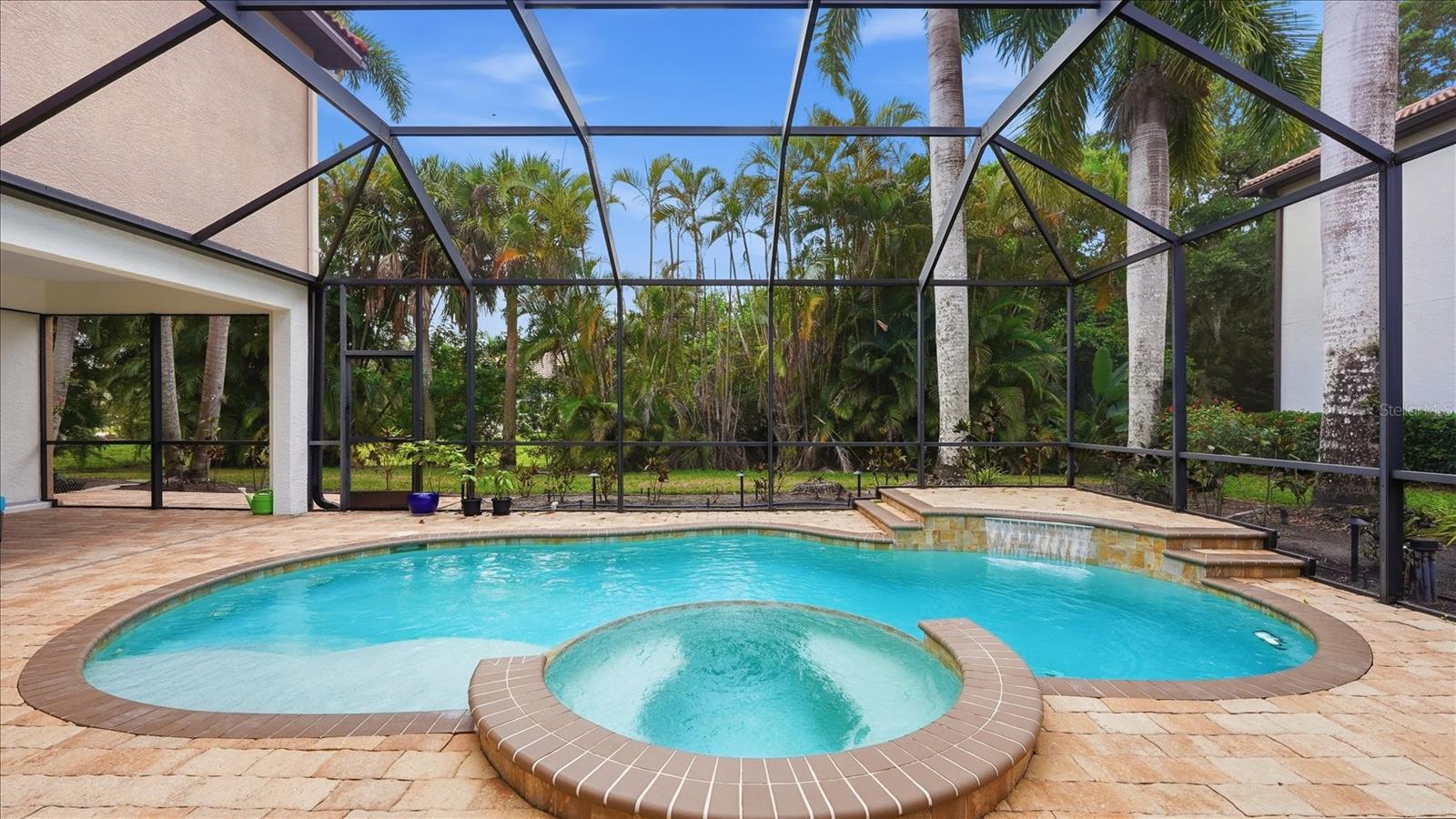 HAMMOCKS - Residential