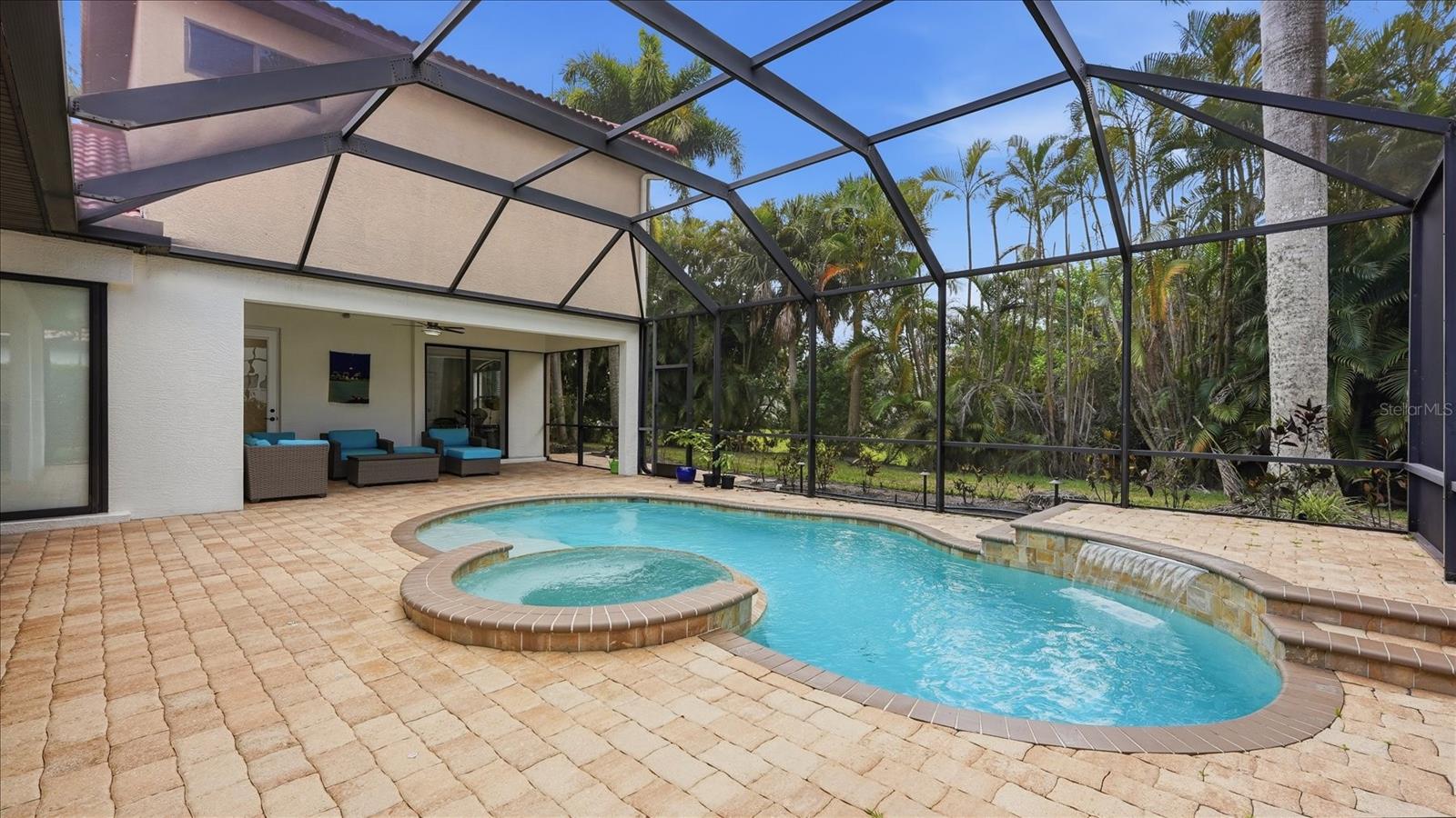 HAMMOCKS - Residential