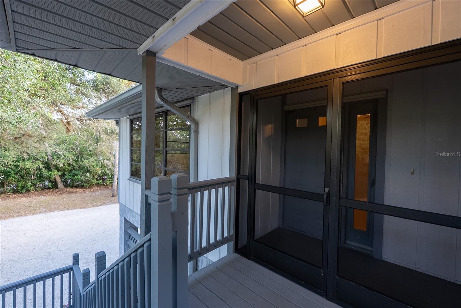 NORTH VENICE FARMS AND EVERGLA-667100 - Residential