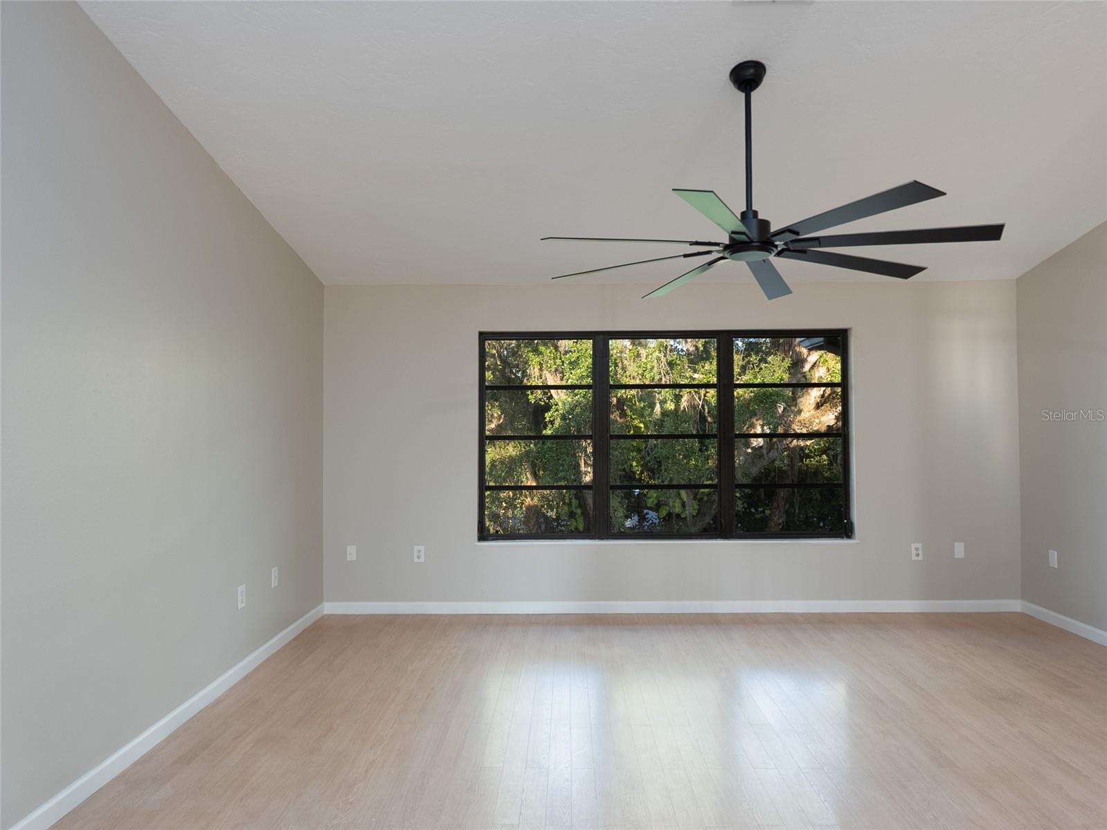 NORTH VENICE FARMS AND EVERGLA-667100 - Residential