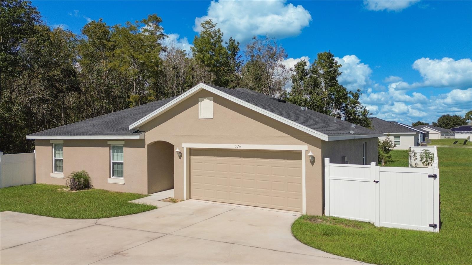 536 BRISTOL CIRCLE