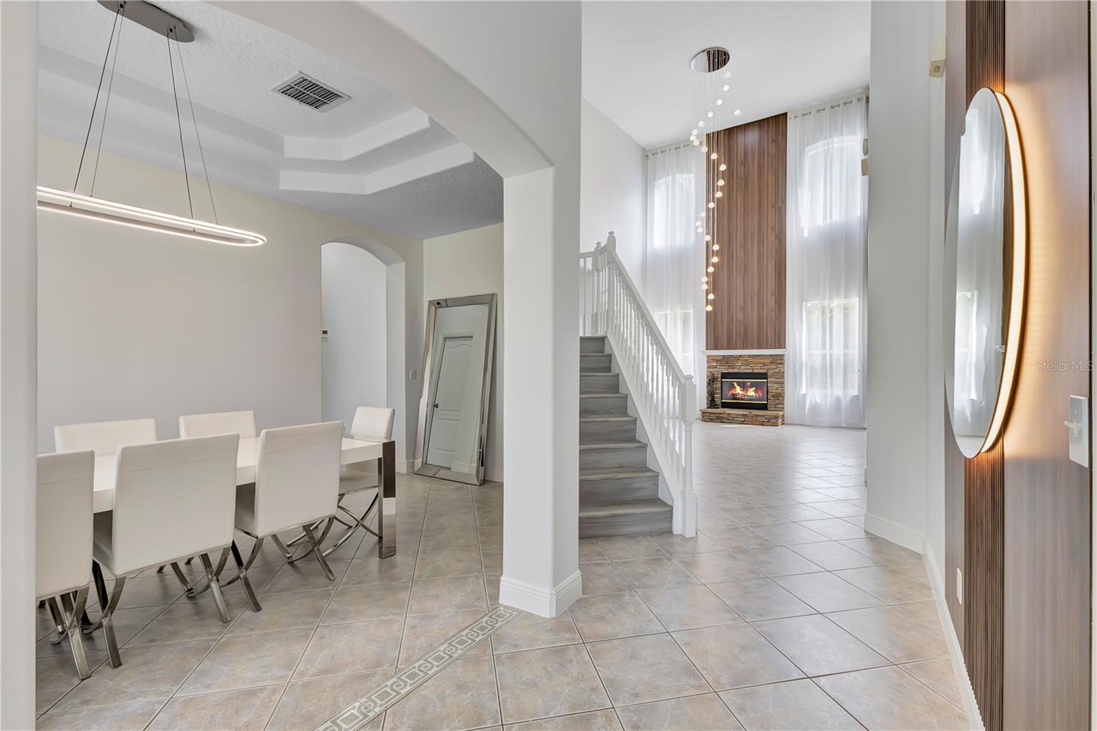 2165 THE OAKS BOULEVARD