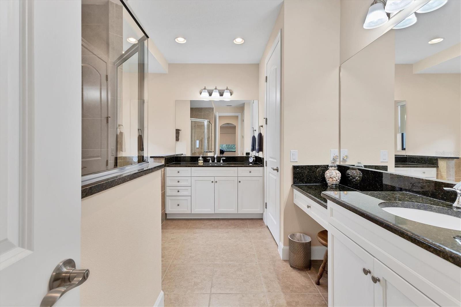 GRAND OAKS - Residential