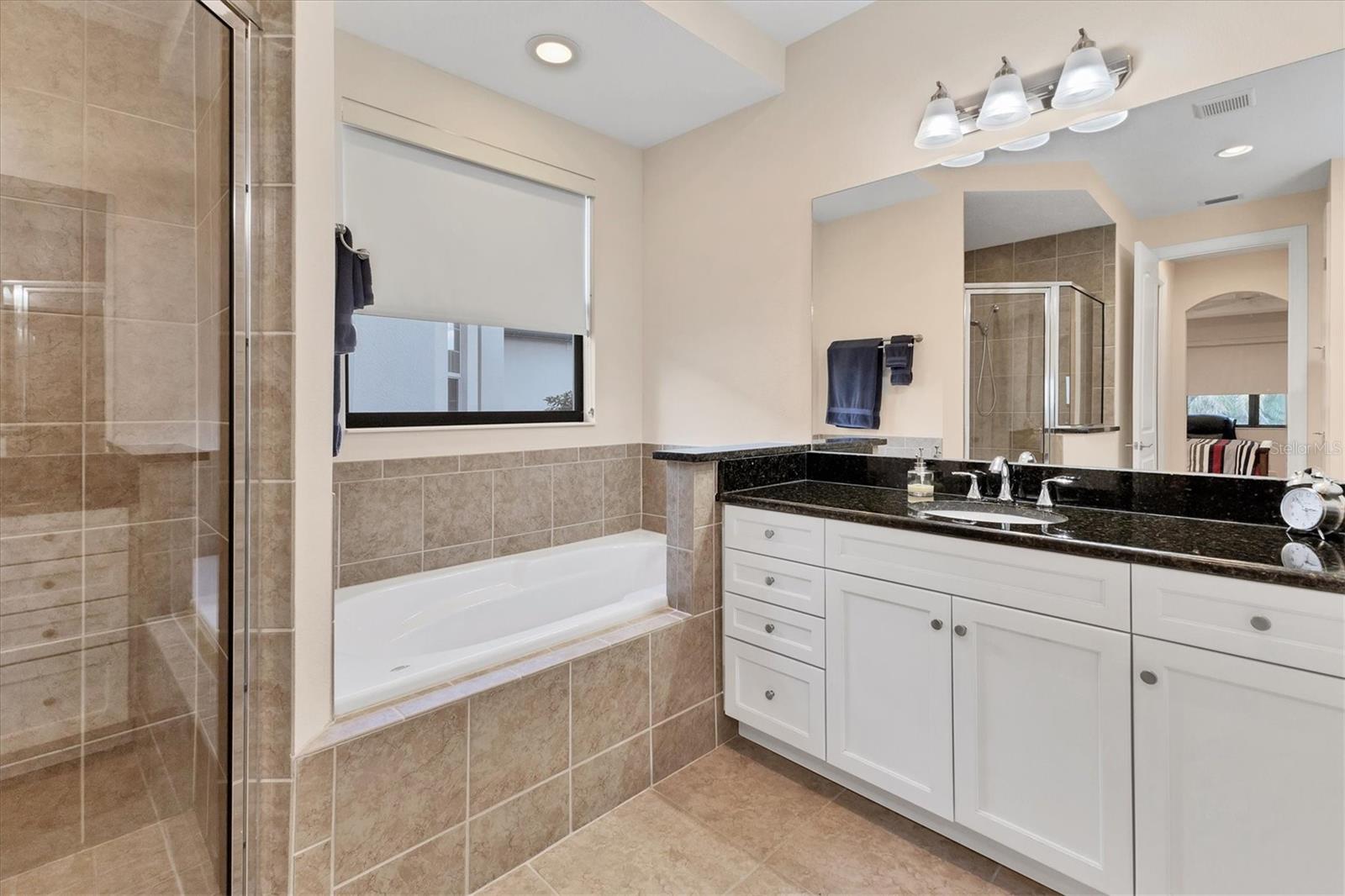 GRAND OAKS - Residential