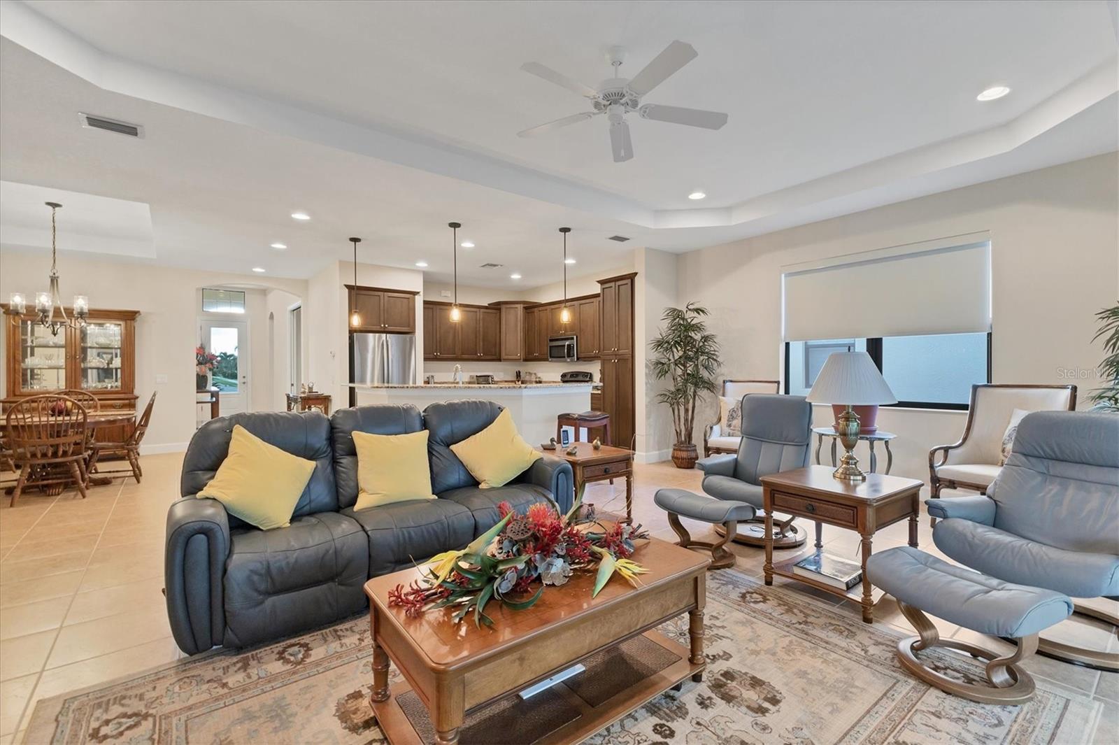 GRAND OAKS - Residential