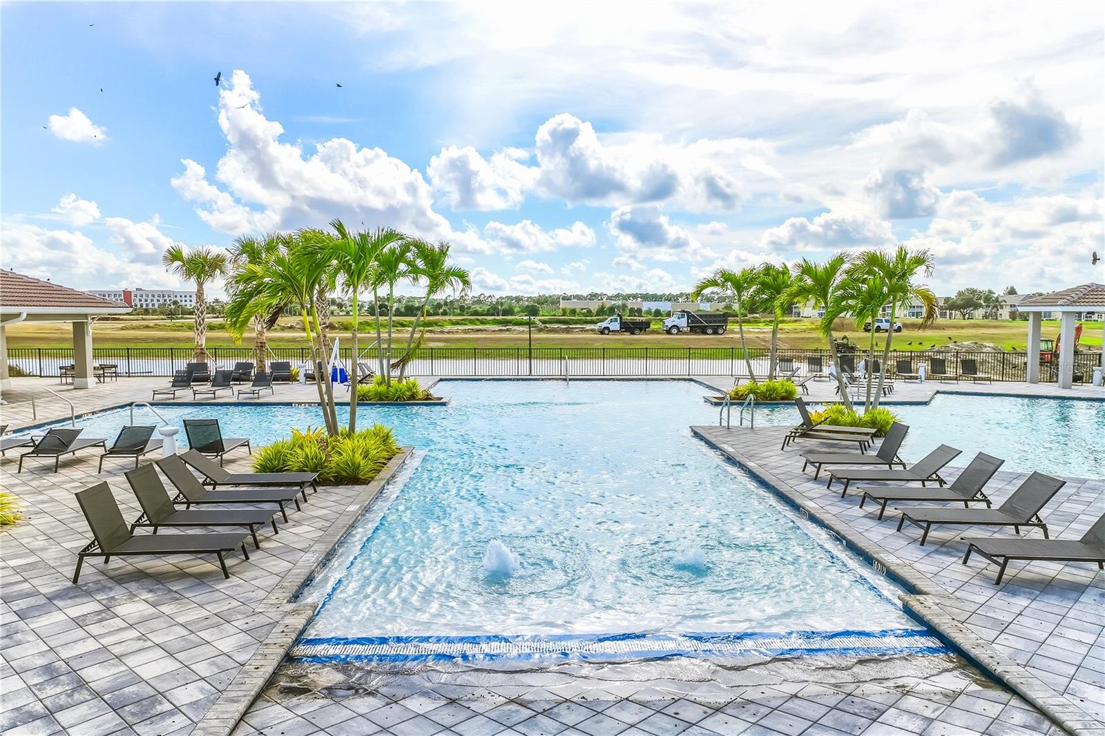 CENTRAL PARC - Residential