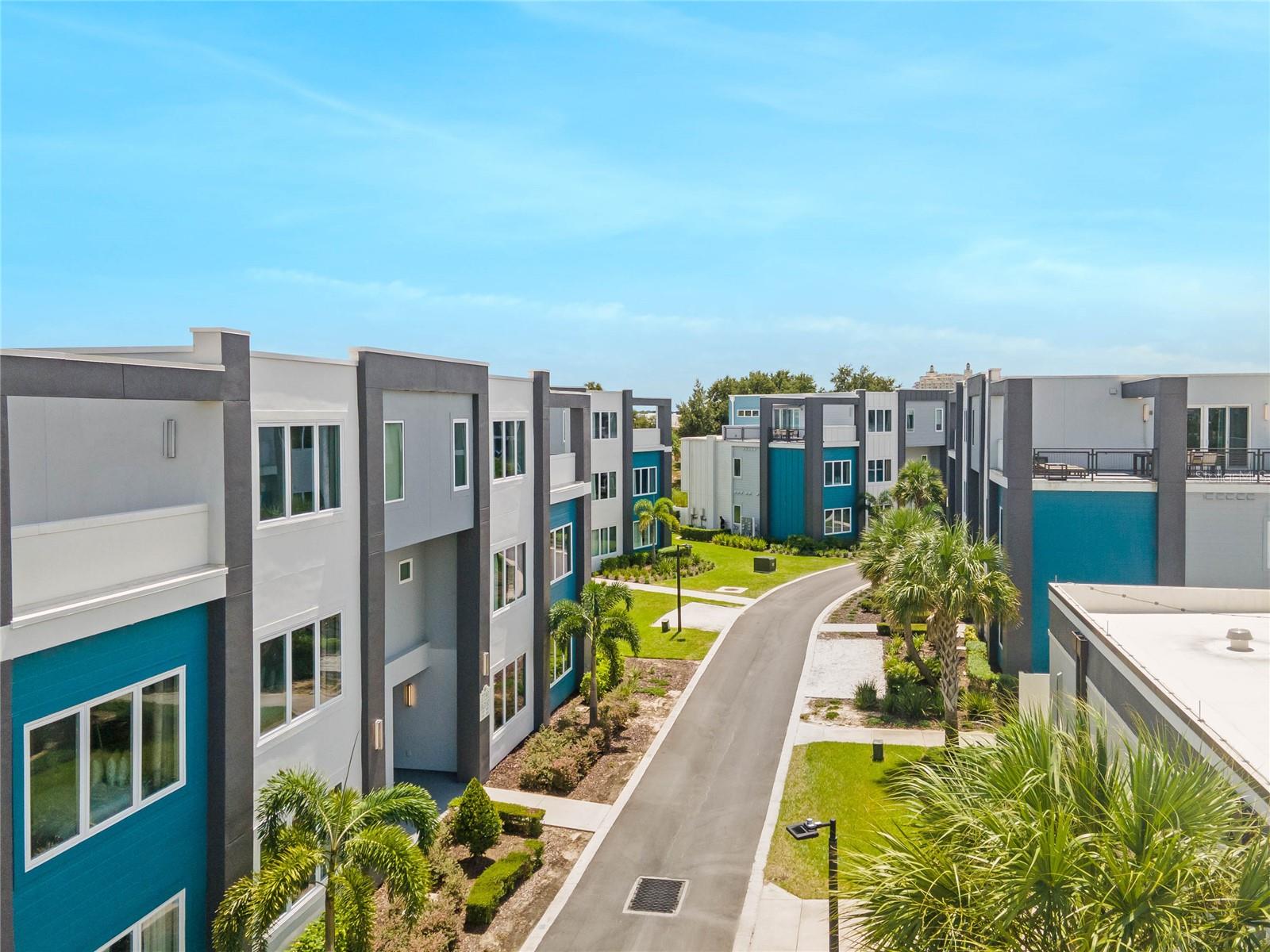 SPECTRUM AT REUNION CONDO PH 1A THRU 1D - Residential