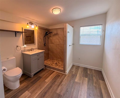 Tiny photo for 880 Emerald Dr, Mount Dora, FL 32757 (MLS # O6416330)