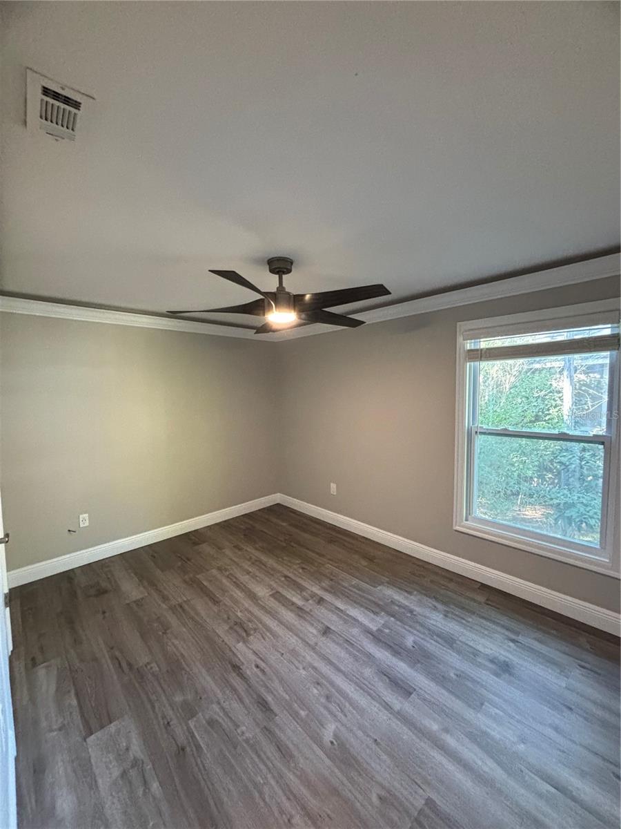 THE OAKS UNIT V A CONDO - Residential