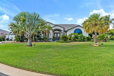 A home in LAKELAND