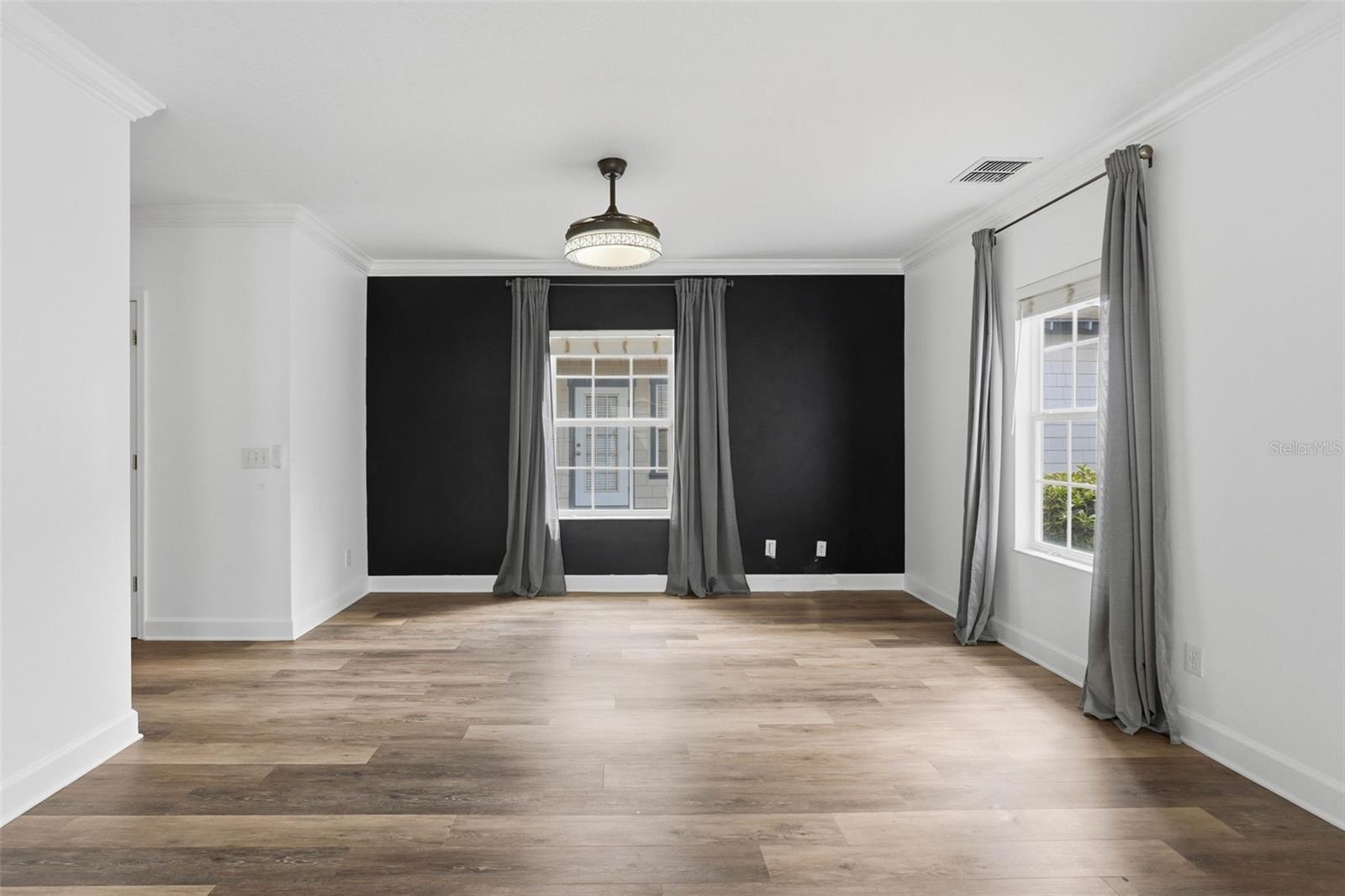 CELEBRATION EAST VILLAGE - Residential