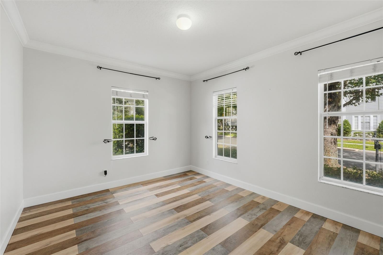 CELEBRATION EAST VILLAGE - Residential