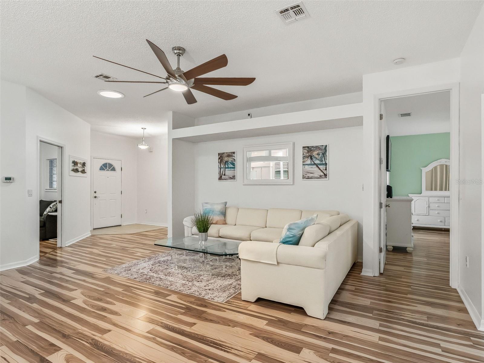 PENNBROOKE PH 01H - Residential