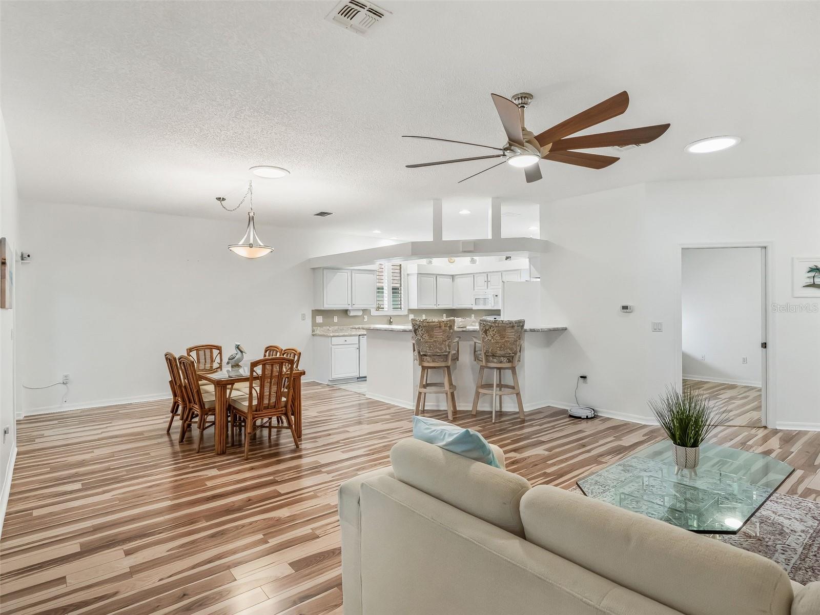 PENNBROOKE PH 01H - Residential