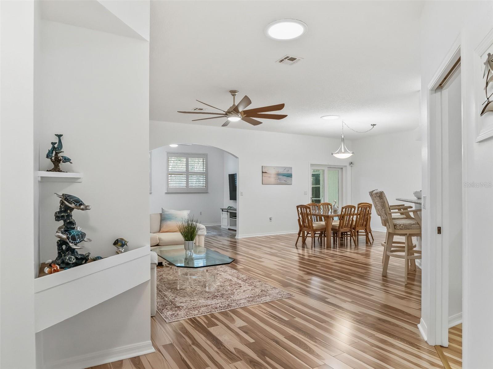 PENNBROOKE PH 01H - Residential