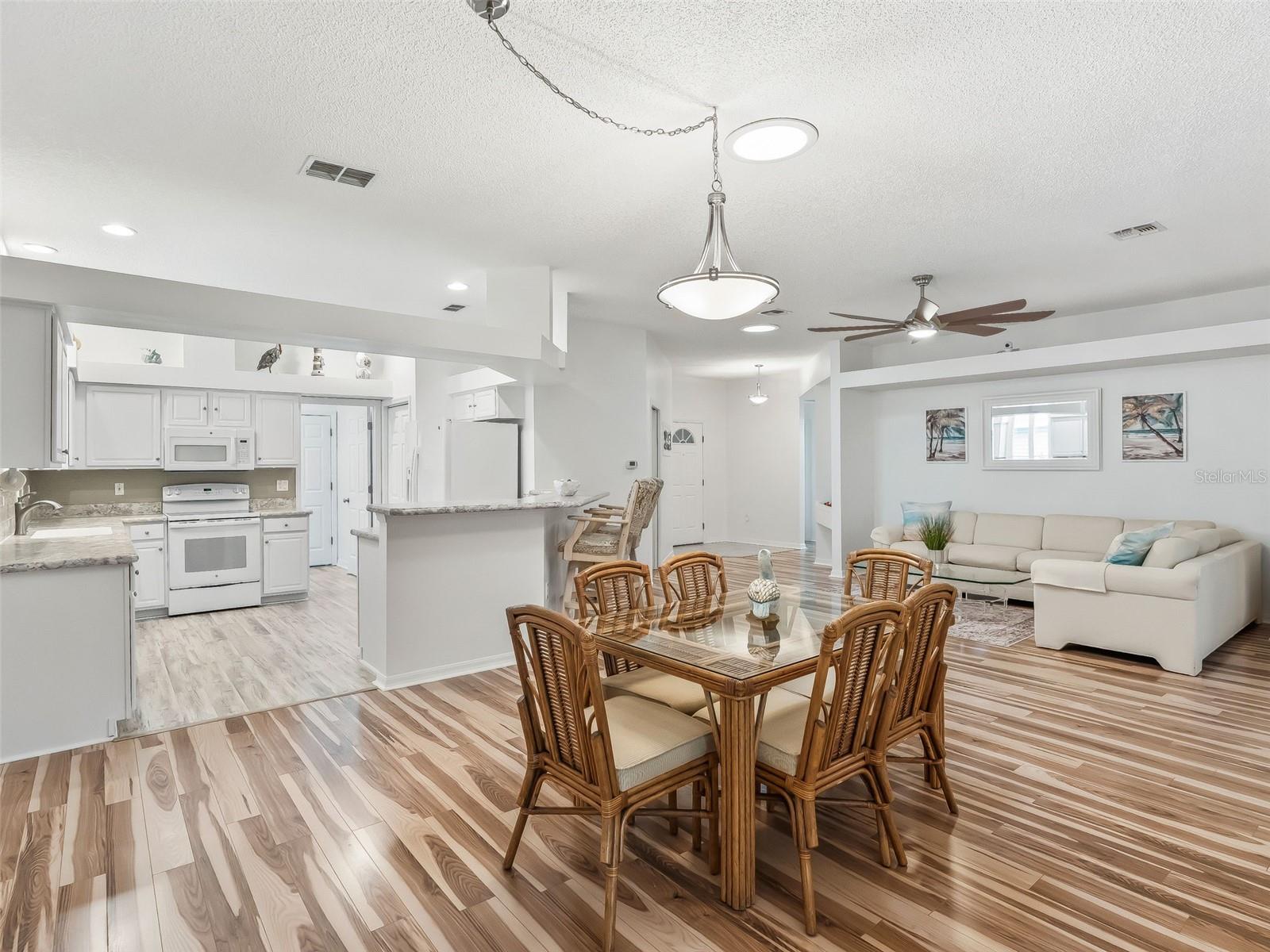 PENNBROOKE PH 01H - Residential