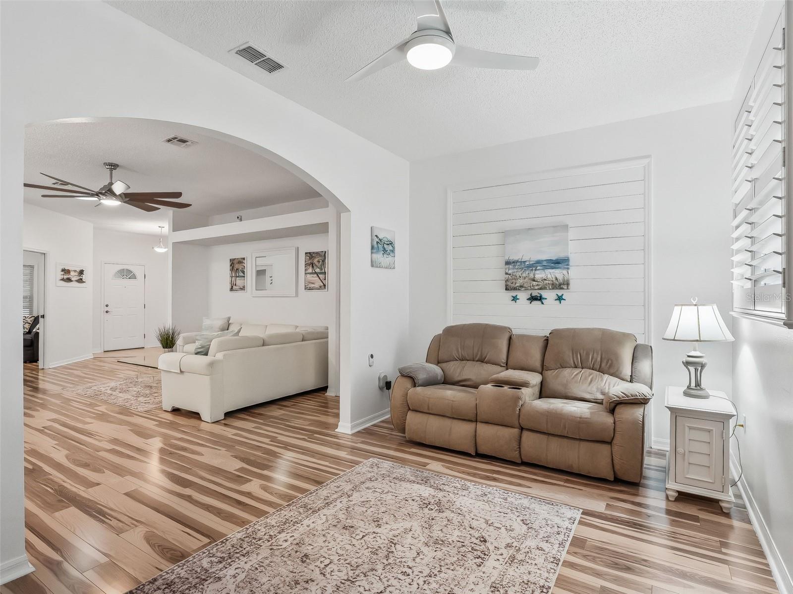 PENNBROOKE PH 01H - Residential