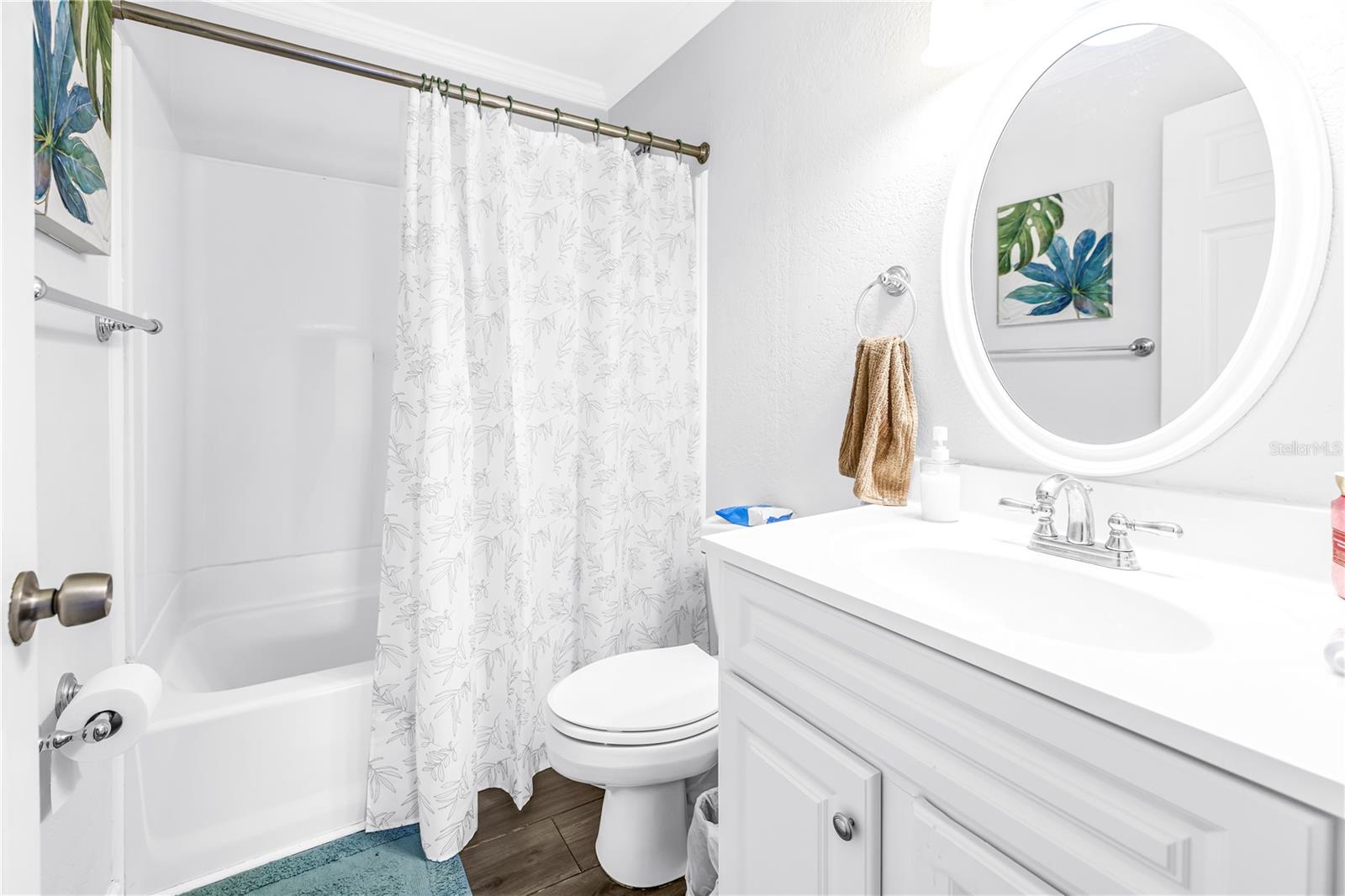 PINECREST - Residential